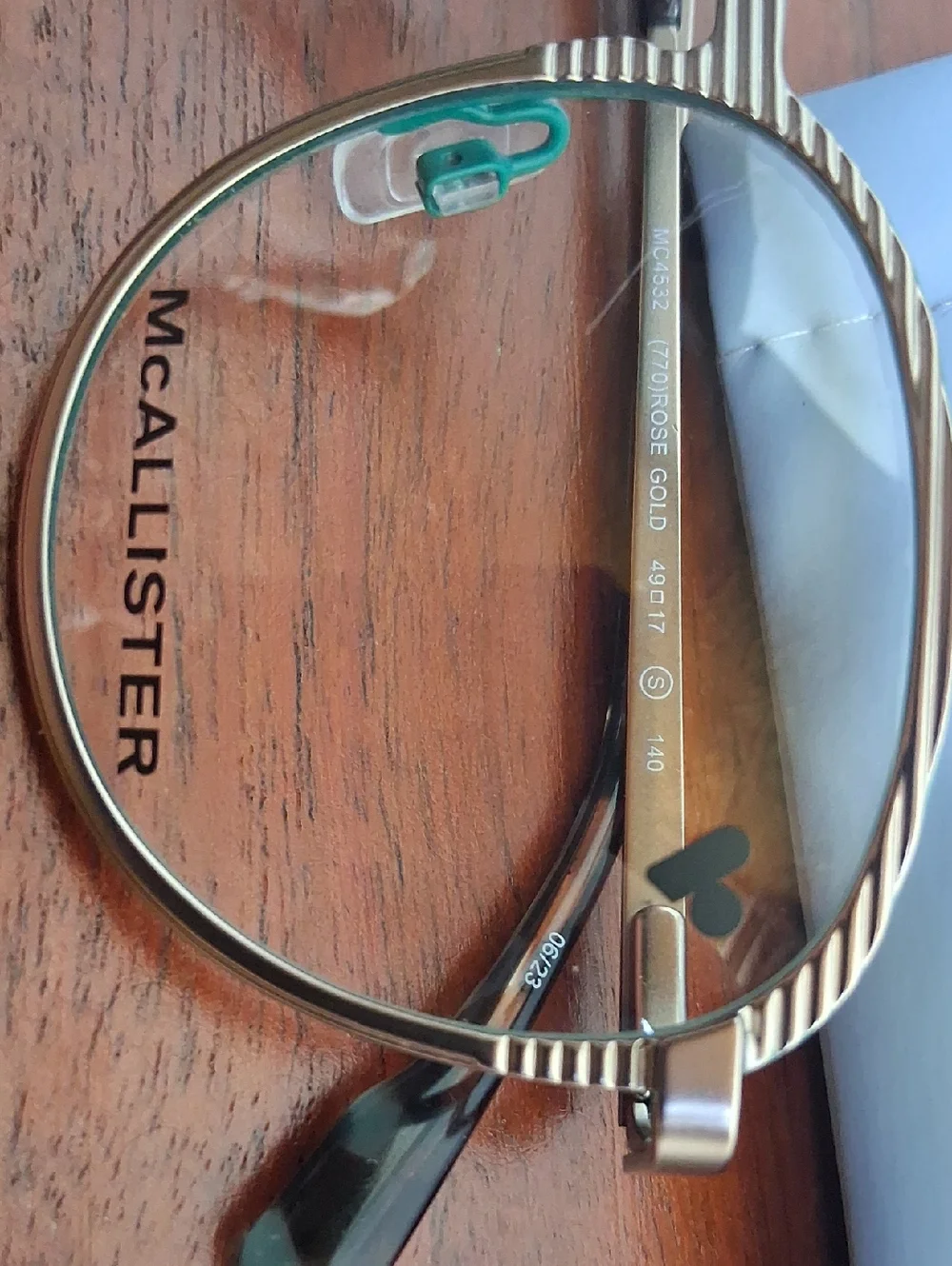 McALLISTER MC4532 Rose Gold With Clear Lens Lenses